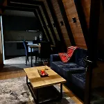 Alpine Arlon * Gjinar