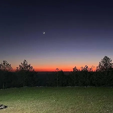 Дом отдыха Alpine Arlon