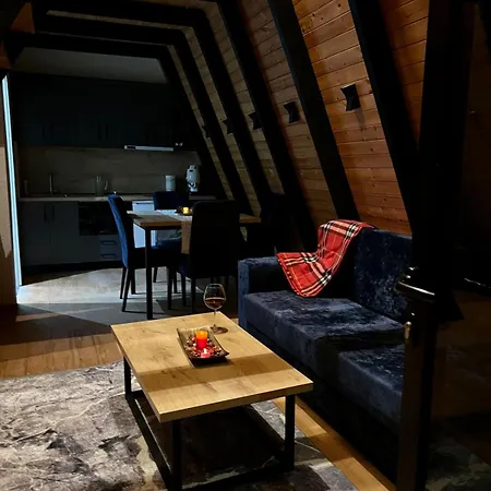 Alpine Arlon * Gjinar