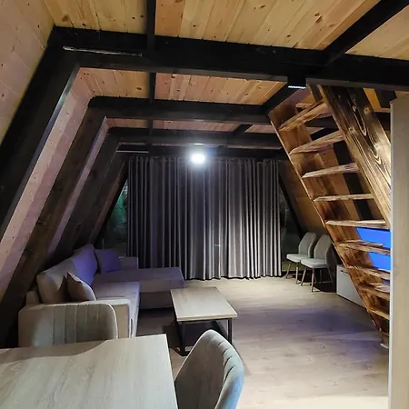 Alpine Arlon Vakantiehuis