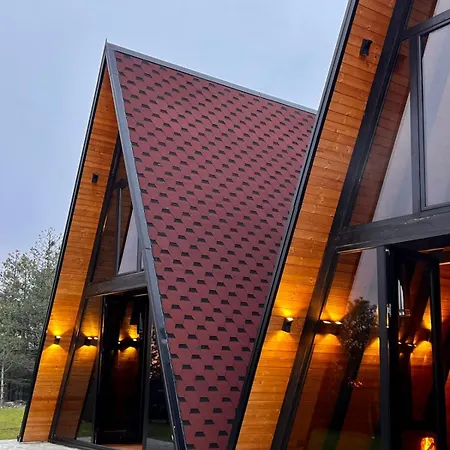 Alpine Arlon בית נופש