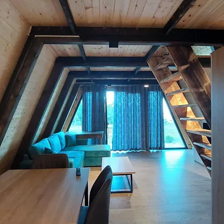 Alpine Arlon בית נופש Gjinar