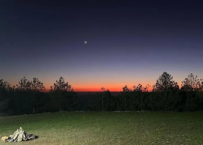 Holiday home Alpine Arlon